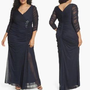 Adrianna Papell Sexy Bodycon Ruched Gown